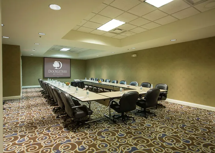 Doubletree By Hilton Chicago O'hare Airport-rosemont Rosemont