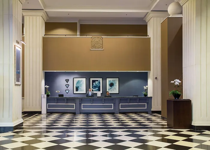 Hotel Doubletree By Hilton Chicago O'hare Airport-rosemont Rosemont