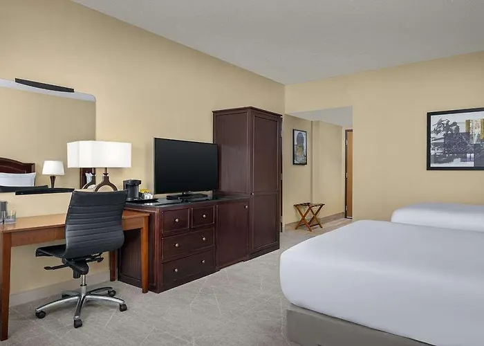 Doubletree By Hilton Chicago O'hare Airport-rosemont 4*