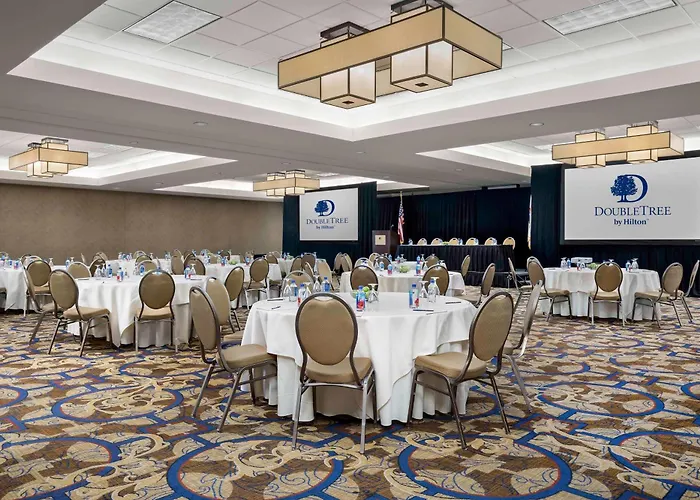 Doubletree By Hilton Chicago O'hare Airport-rosemont Rosemont
