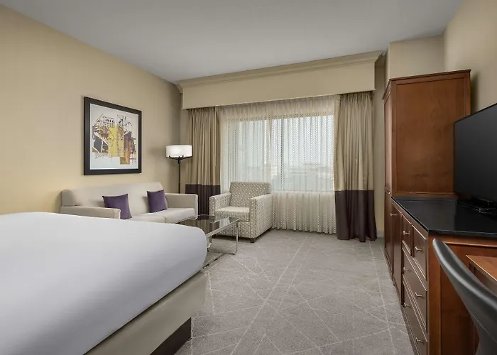 Doubletree By Hilton Chicago O'hare Airport-rosemont Hotel