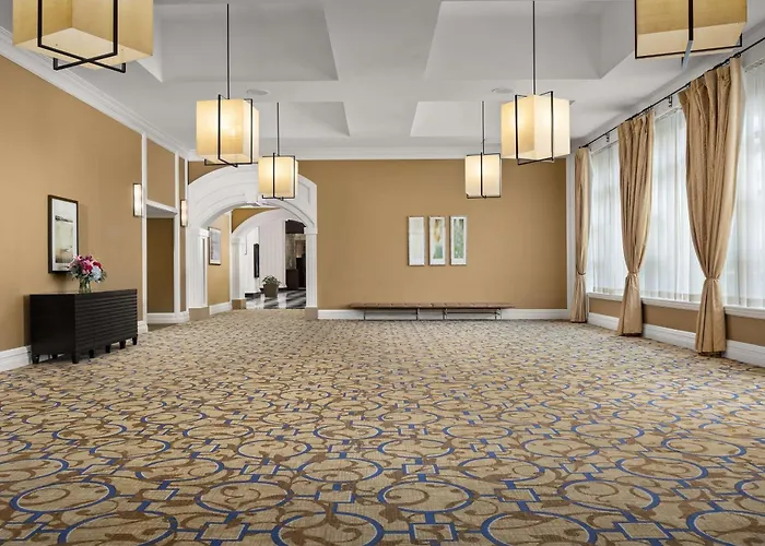 Doubletree By Hilton Chicago O'hare Airport-rosemont Hotel 4*