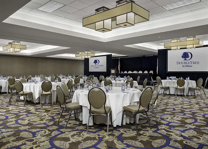 Hotel Doubletree By Hilton Chicago O'hare Airport-rosemont Rosemont
