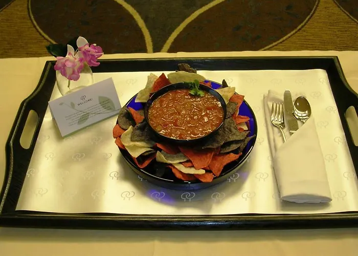 Doubletree By Hilton Chicago O'hare Airport-rosemont 4*